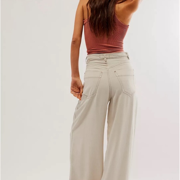 FREE PEOPLE We The Free Old West Slouchy Jeans - Picture 3 of 9